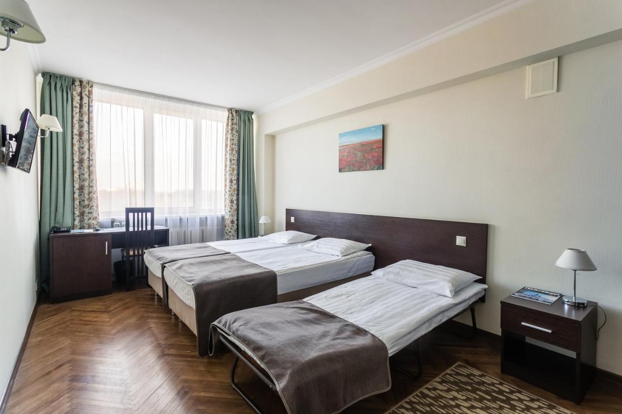 فندق موسكوفي  فندق يونيفيرسيتيتسكايا الغرفة الصورة